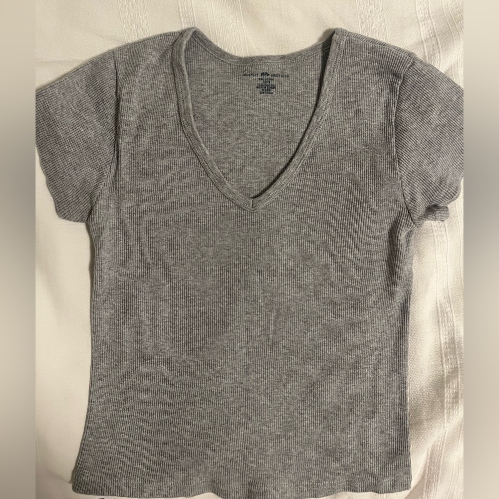 Brandy Melville Gray V-Neck Tee